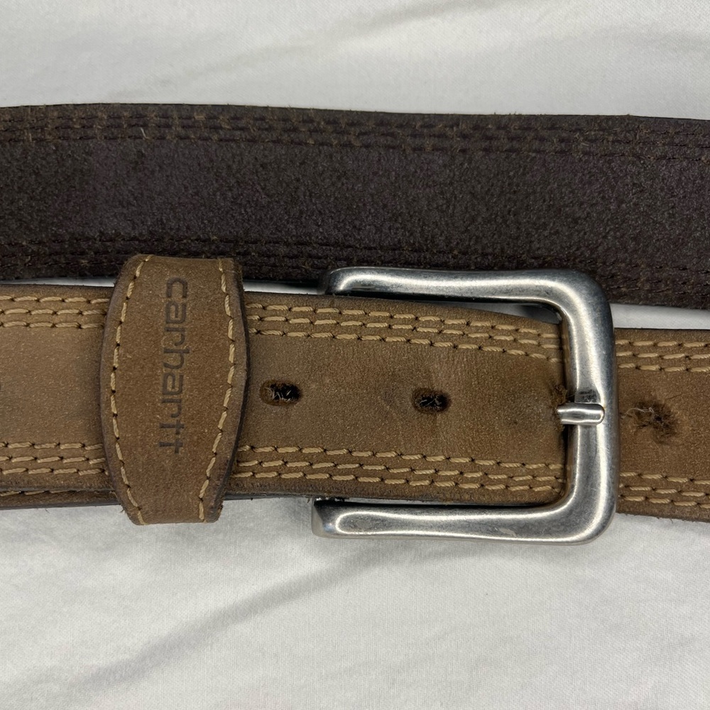 Carhartt belt brown with silver buckle. Size 34